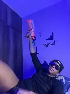 Chat XXX ao vivo de him_slutt