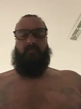 Chat +18 de alphareign85 ao vivo