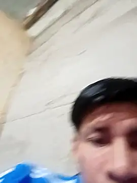 Elgropinn Live XXX chat