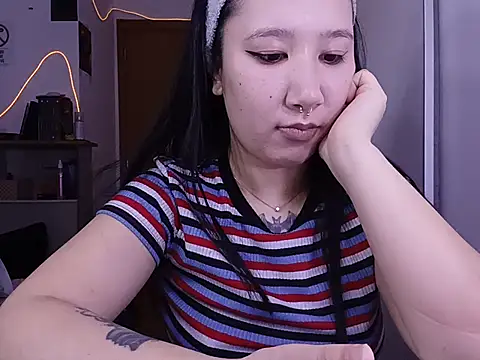 Japabaixinha – Live XXX-chat