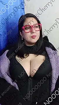 Chat XXX ao vivo de CherryDerry