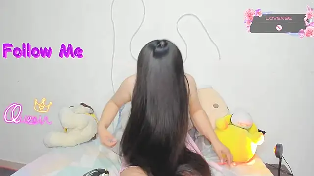 Sembang XXX Secara Langsung litle_mily_