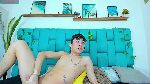 Chat XXX en directo de STRANGER_BOYS