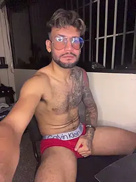 Chat +18 de thedragonboyxxx ao vivo