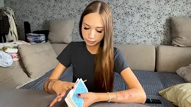 MarryTurnier's Live XXX Chat