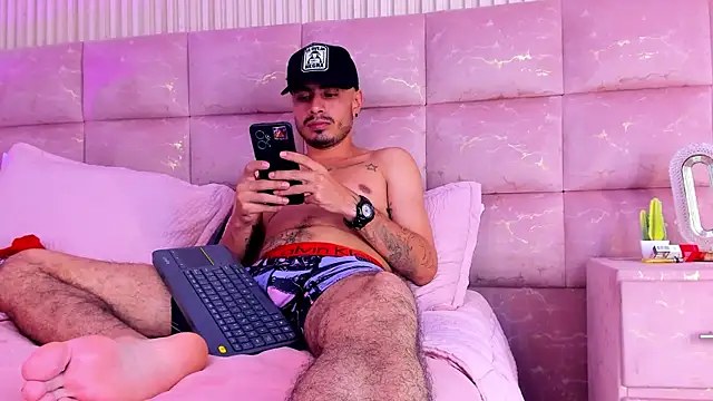 Chat XXX en directo de MatthewRoberts