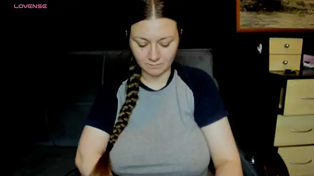 AlisaBacker XXX чат на живо