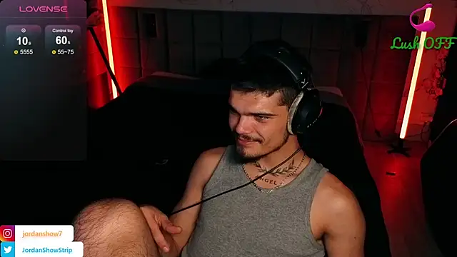JordanShow's Live XXX Chat
