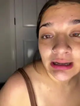 Chat +18 de treasurebabii ao vivo