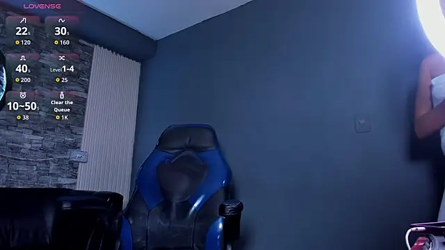 gemma_19_'s Live XXX Chat