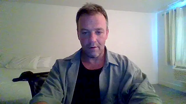Show Webcam de 2Clouded4U2C