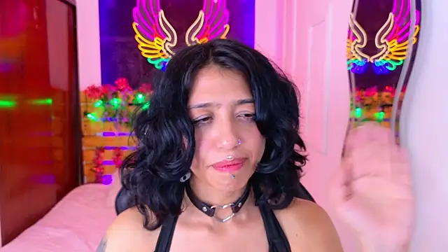 Czat XXX na żywo – REDHOTTER_