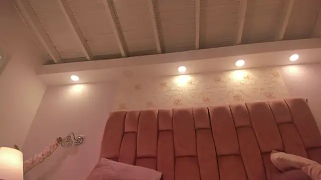 aishathornee's Live XXX Chat