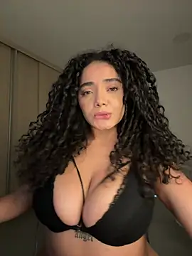 Chat XXX en directo de Curlyierr