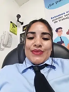 Show de webcam de MAYE__13