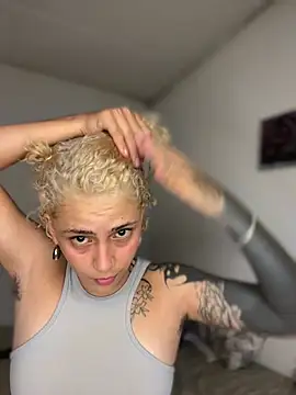 צ'אט XXX בשידור חי של Velvet1_