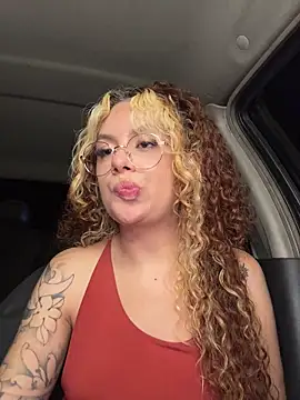 Chat XXX ao vivo de Joyce-fire