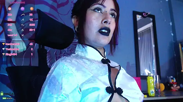 Regina_Iris' Live XXX Chat