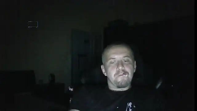 MrWhitePL live XXX chat