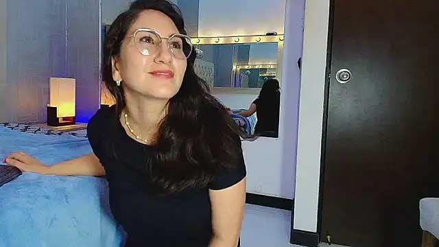 Antonella_Saa Live XXX-Chat