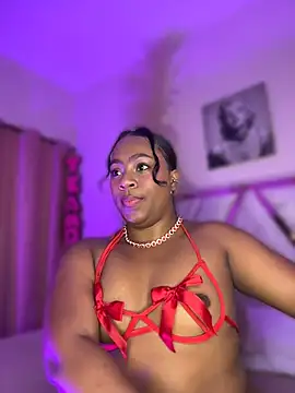 selina_paris' Live XXX Chat