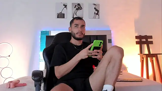 MaxPower003 Chat XXX live