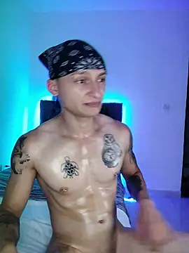 DIEGO_JONES Adlı Modelin Canlı XXX Sohbeti