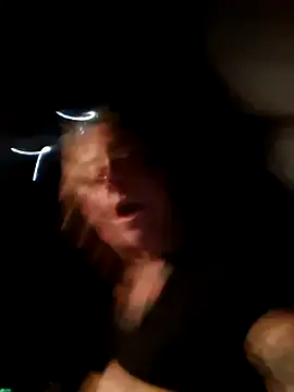 Kitty_bang élő XXX-chatje