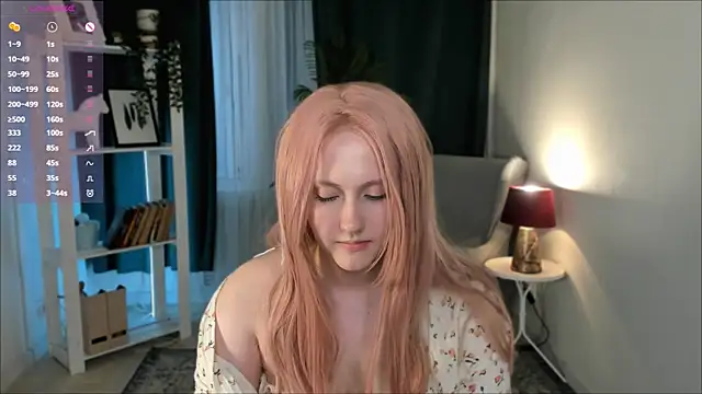 دردشة DelilahTaylor الجنسية المباشرة