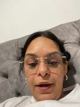 Chat +18 de Kataliina ao vivo