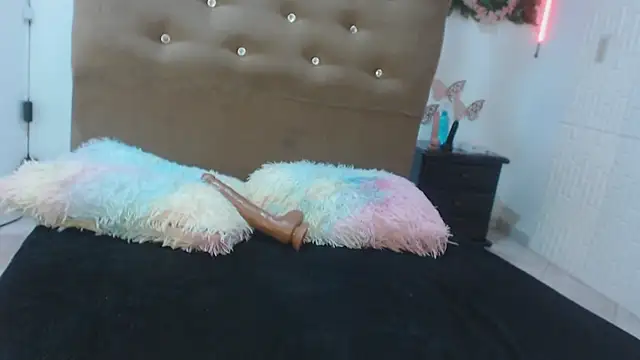 adara_cute_69 Chat XXX live