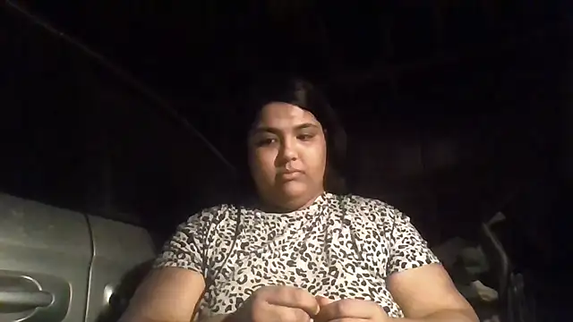 1n0nlythroat's Live XXX Chat