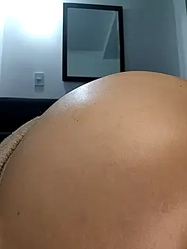 estrella_tasty Chat XXX in diretta