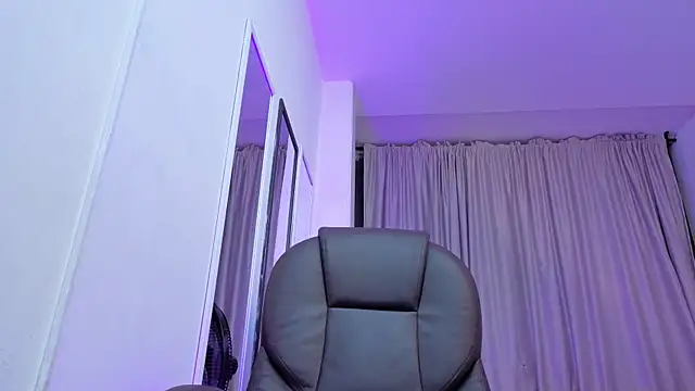 Violeta_Tepes – Naživo XXX chat