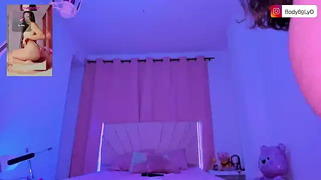 צ'אט XXX בשידור חי של Body69ld