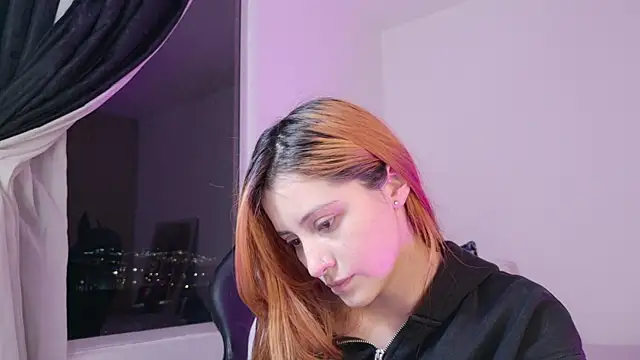 annie_mora Chat XXX in diretta