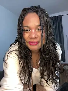 Rashell1_Queen Live XXX-chat