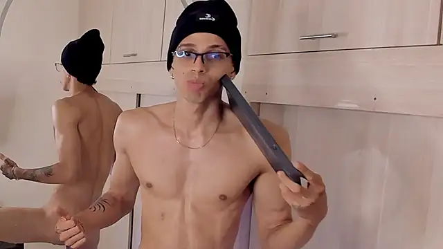 Mheysam_Youngerx live XXX chat