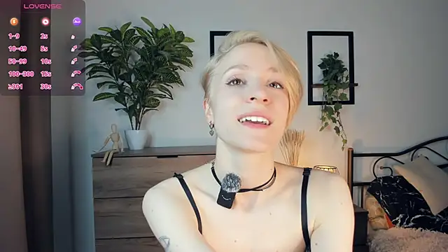 JanettePerro 现场XXX聊天
