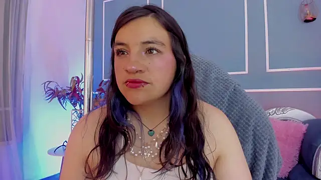 Chatroom XXX en direct de TaraTaylorr