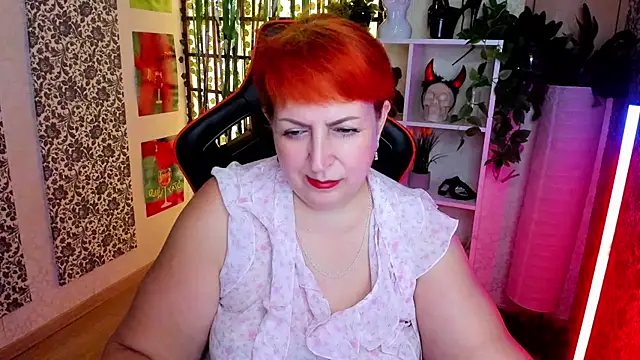 Joana_Woods Adlı Modelin Canlı XXX Sohbeti