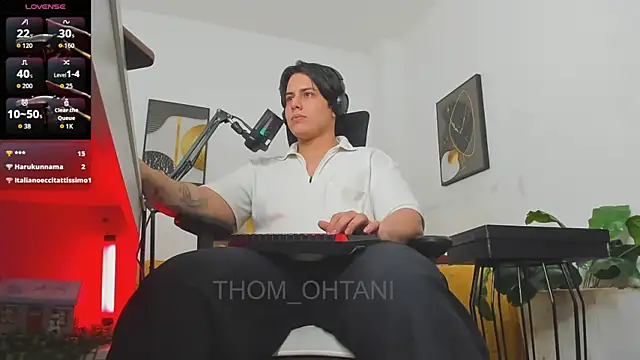 Thom_Ohtani 라이브 XXX 채팅