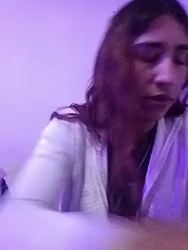 Chat XXX ao vivo de cata_bronw