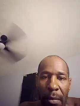 Boozle666 live XXX chat
