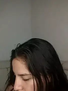 Chat XXX en directo de LinaColombianGirl