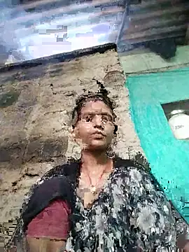 Hot_priya835 Шоу с уебкамера