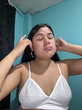 XXX chat uživo modela April_Becker