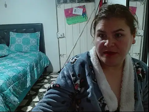 Pao_vi's Live XXX Chat