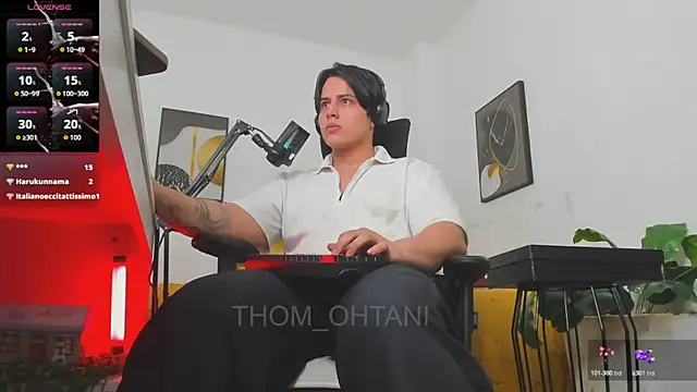 Thom_Ohtani: онлайн-секс-чат