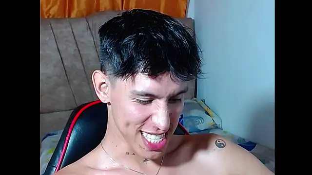 rowanbig Live XXX-Chat